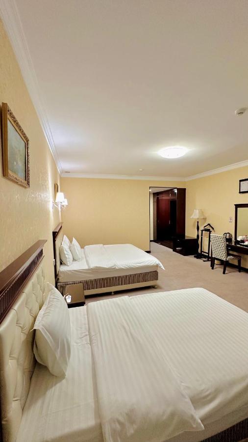 Hayot Hotel Tasken Kültér fotó