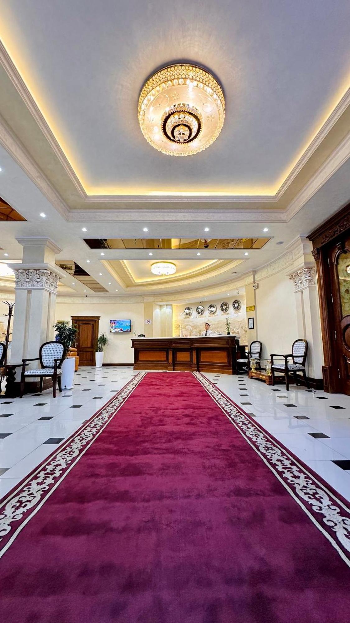 Hayot Hotel Tasken Kültér fotó