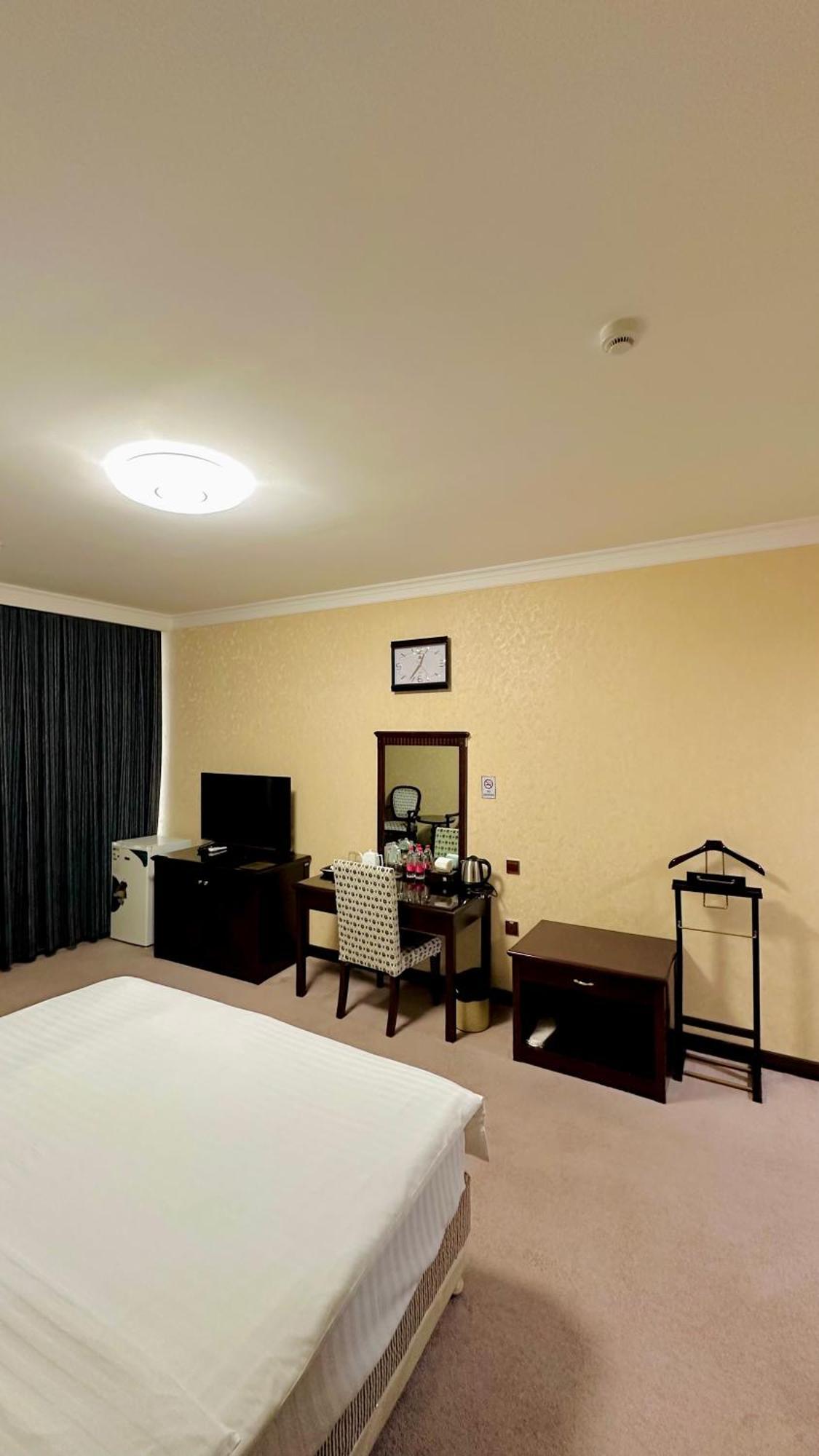 Hayot Hotel Tasken Kültér fotó